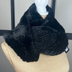 Jocelyn Black Faux Fur Textured Infinity Scarf Wrapped in Luxury One Size NWT